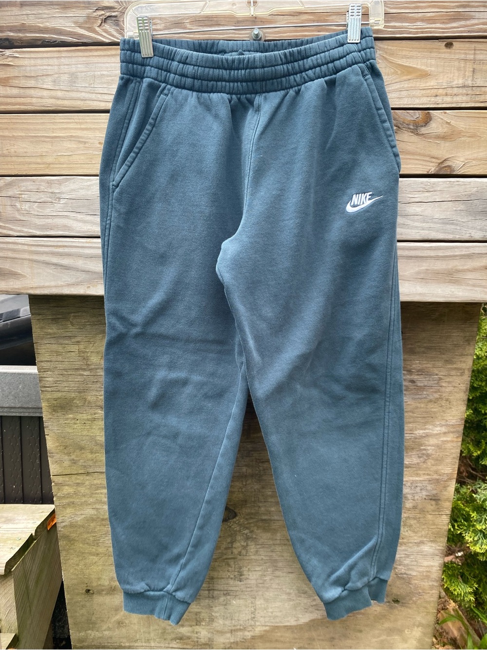 Nike Kids Fit Sportswear Joggers Size XL in Mineral Slate